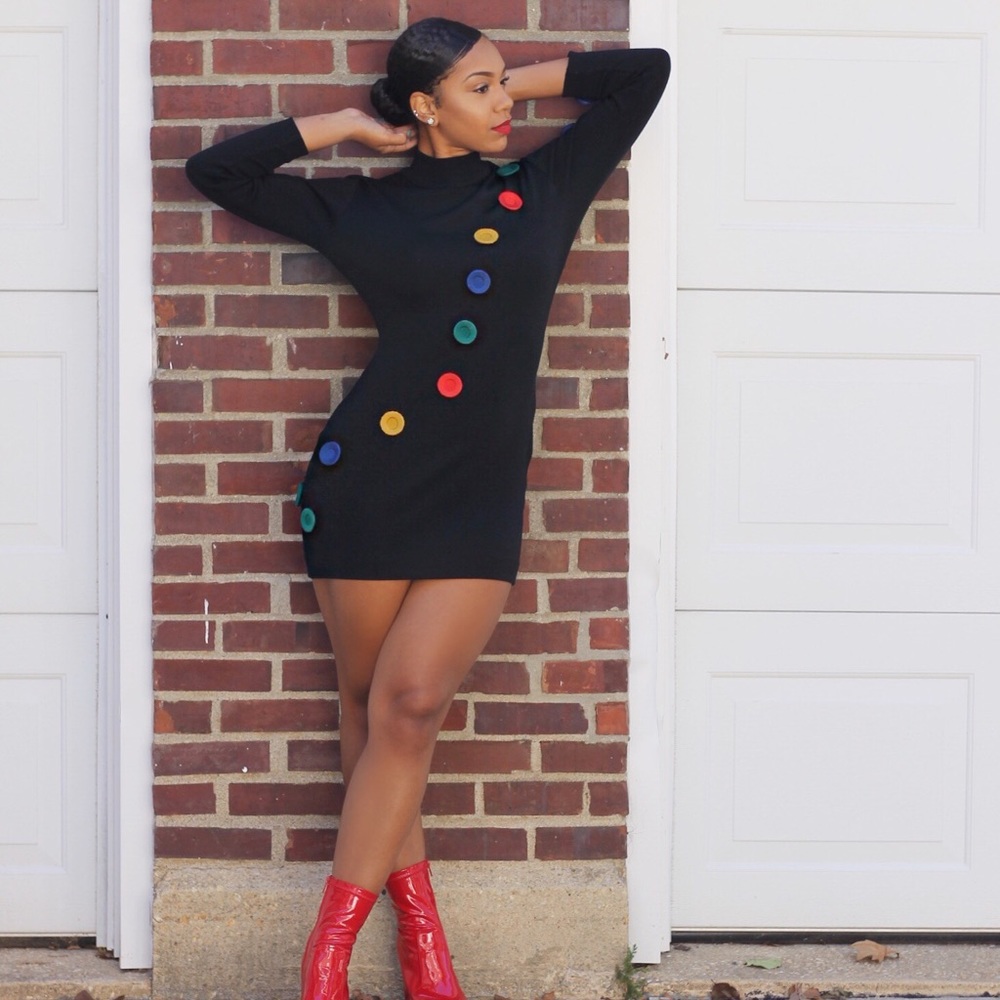 💜 Vintage Buttons Sweater Dress